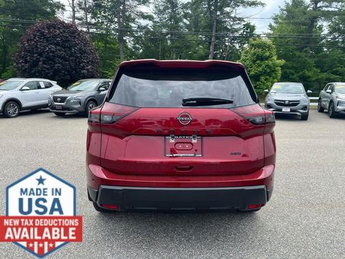 Scarlet Ember Tintcoat 2026 Nissan Rogue Dark Armor