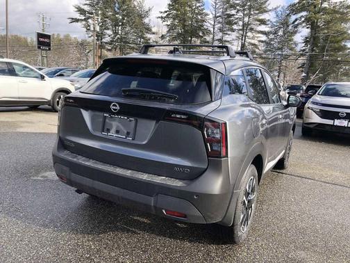Gun Metallic 2026 Nissan Kicks SV