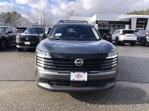 Gun Metallic 2026 Nissan Kicks SV
