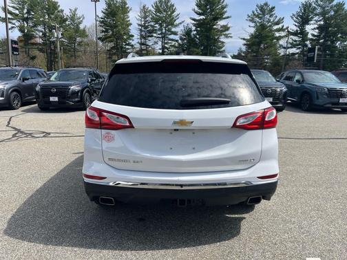 Summit White 2018 Chevrolet Equinox 2LT