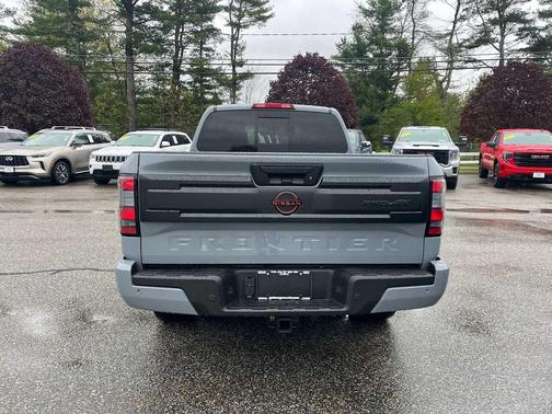 Boulder Gray Pearl 2026 Nissan Frontier PRO-4X