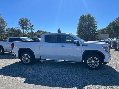 Glacier White Tricoat 2026 GMC Sierra 1500 Denali
