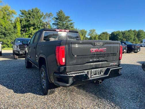 Onyx Black 2026 GMC Sierra 1500 AT4X