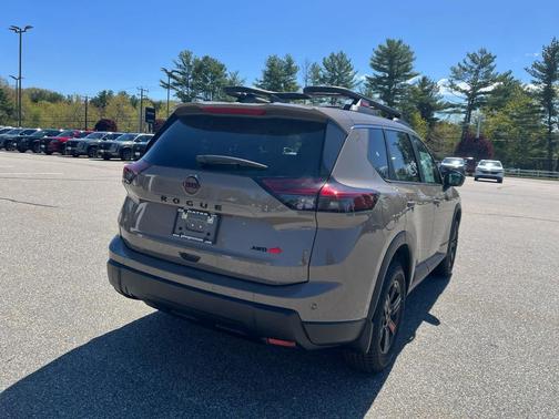 Baja Storm 2026 Nissan Rogue Rock Creek