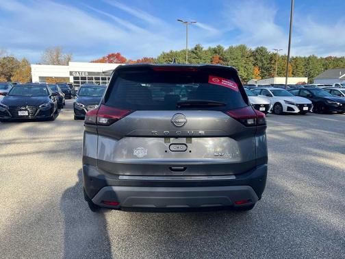 Gun Metallic 2023 Nissan Rogue SV