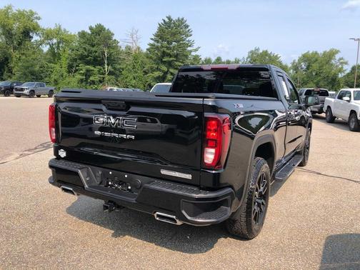 Onyx Black 2023 GMC Sierra 1500 Elevation