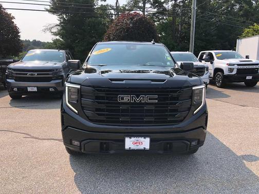 Onyx Black 2023 GMC Sierra 1500 Elevation