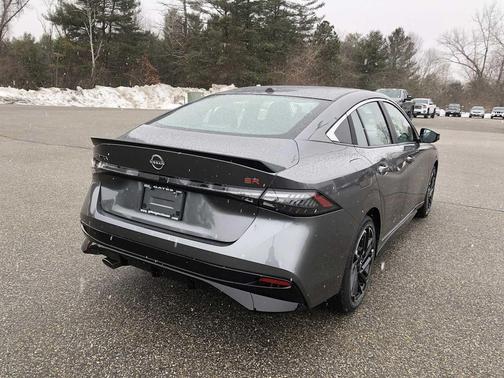 Gun Metallic 2026 Nissan Sentra SR