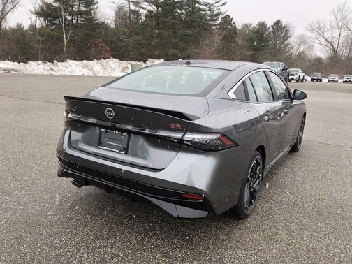 Gun Metallic 2026 Nissan Sentra SR
