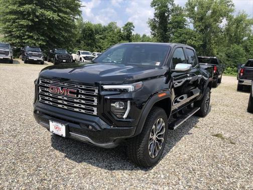 2025 GMC Canyon Denali
