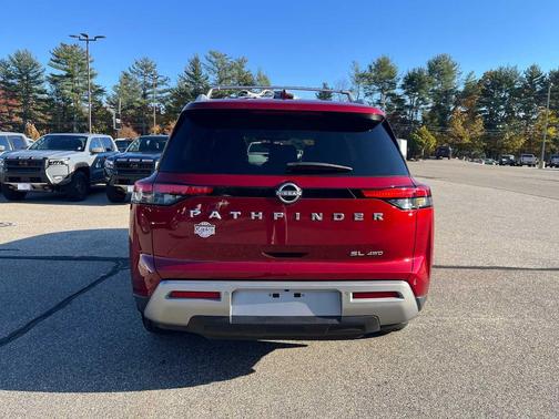 Scarlet Ember 2024 Nissan Pathfinder SL 4WD