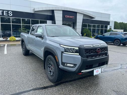 Boulder Gray Pearl 2026 Nissan Frontier PRO-4X