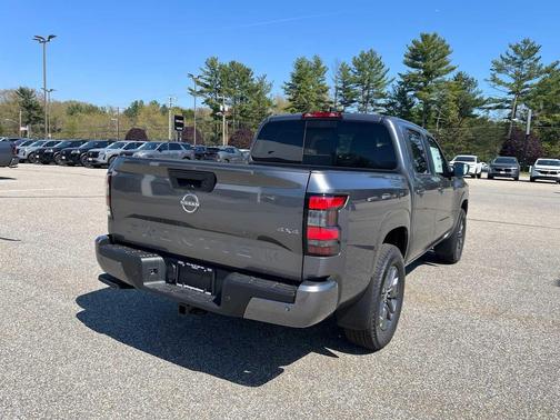 Gun Metallic 2026 Nissan Frontier SV