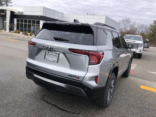 2026 GMC Terrain AWD AT4