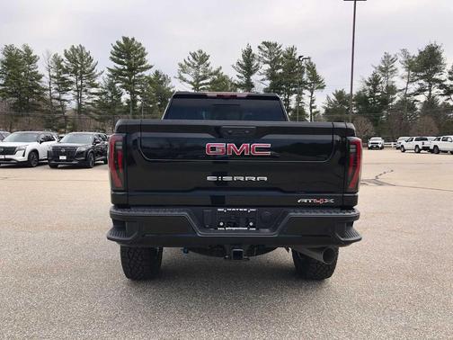 Onyx Black 2026 GMC Sierra 2500 AT4X