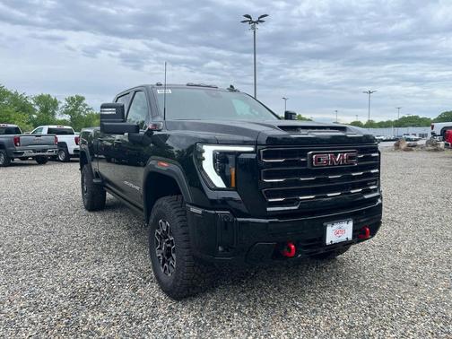Onyx Black 2026 GMC Sierra 2500 AT4X