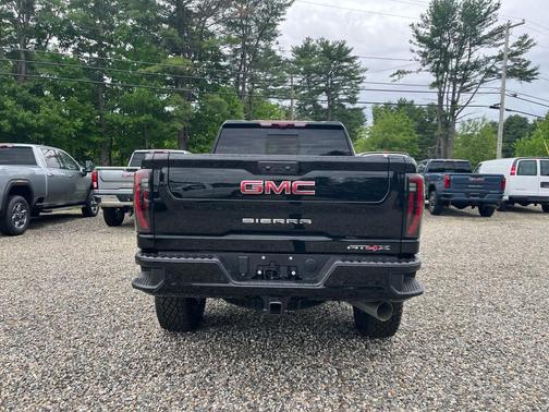 Onyx Black 2026 GMC Sierra 2500 AT4X