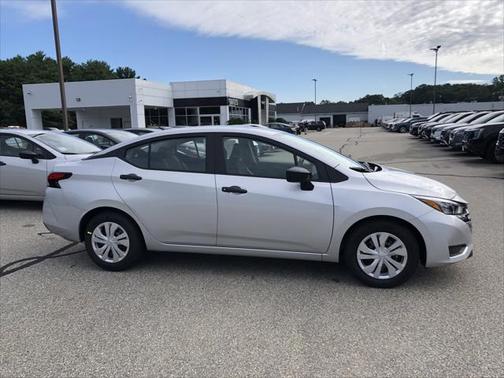 2025 Nissan Versa 1.6 S