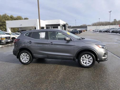2020 Nissan Rogue Sport S