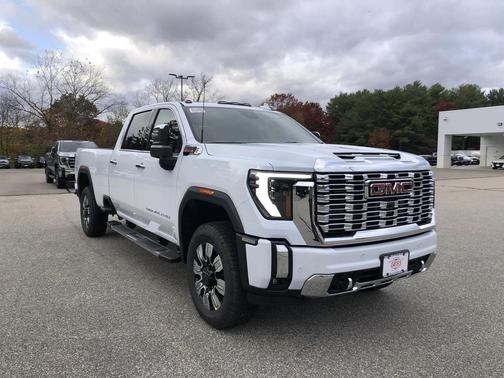 2026 GMC Sierra 3500 Denali
