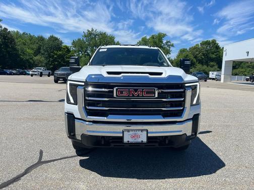 Summit White 2026 GMC Sierra 3500 SLE