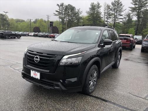 2025 Nissan Pathfinder SV 4WD