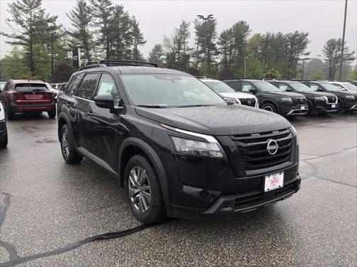 2025 Nissan Pathfinder SV 4WD