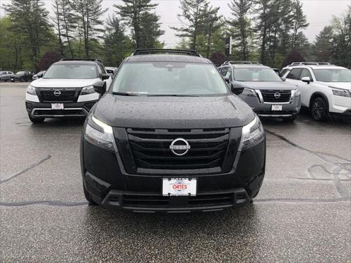 2025 Nissan Pathfinder SV 4WD