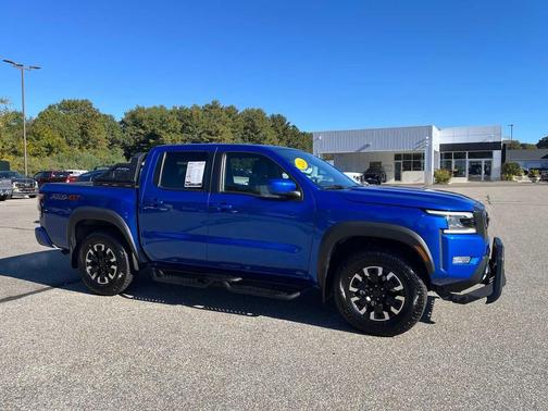 Bluestone Pearl 2024 Nissan Frontier PRO-4X