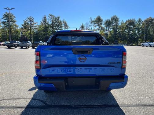 Bluestone Pearl 2024 Nissan Frontier PRO-4X