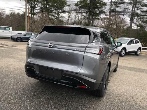 2026 Nissan Murano SV