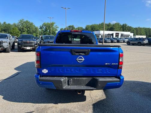 Bluestone Pearl 2024 Nissan Frontier SV
