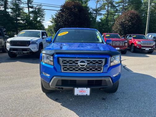 Bluestone Pearl 2024 Nissan Frontier SV