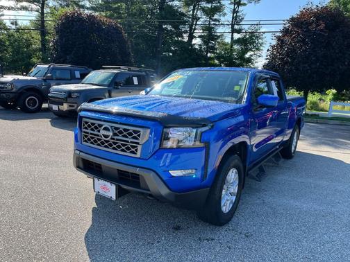 Bluestone Pearl 2024 Nissan Frontier SV