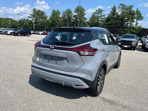 Gray/Super Black 2023 Nissan Kicks SV