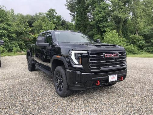 2025 GMC Sierra 2500 AT4
