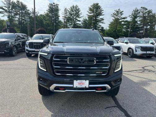 Onyx Black 2026 GMC Yukon 4WD AT4
