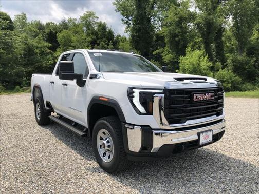 2025 GMC Sierra 2500 Base
