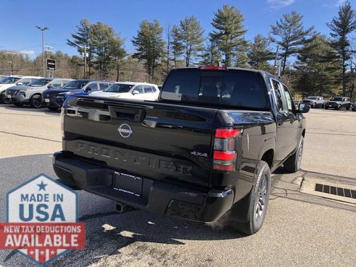 Super Black 2026 Nissan Frontier SV