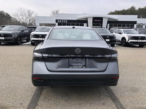 2026 Nissan Sentra SL