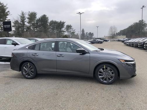 2026 Nissan Sentra SL