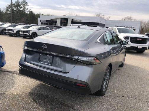 Gun Metallic 2026 Nissan Sentra SL