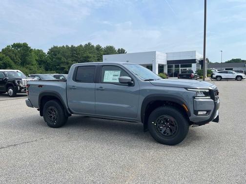 Boulder Gray Pearl 2026 Nissan Frontier PRO-4X