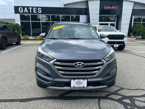 Coliseum Gray 2017 Hyundai TUCSON Limited