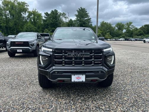 Onyx Black 2026 GMC Canyon AT4