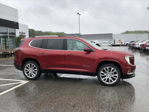 2025 GMC Acadia Denali