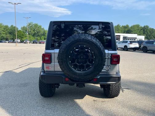 Billet Silver Metallic Clearcoat 2019 Jeep Wrangler Unlimited Sport Altitude