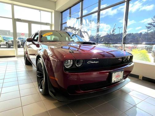 Octane Red Pearlcoat 2022 Dodge Challenger R/T Scat Pack Widebody