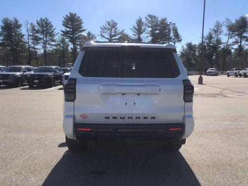 Wind Chill Pearl 2025 Toyota 4Runner TRD Sport Premium