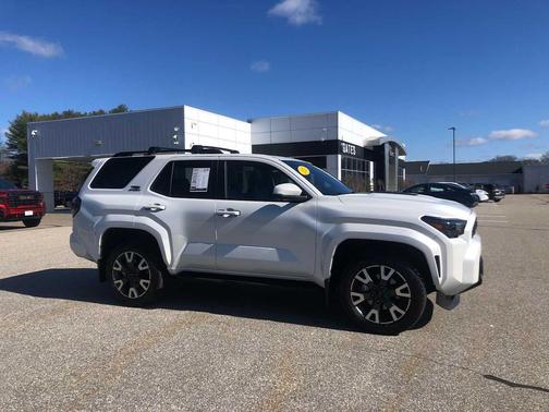 Wind Chill Pearl 2025 Toyota 4Runner TRD Sport Premium